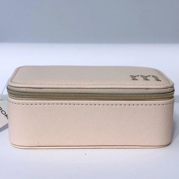 Nordstrom Initial m Travel‎ Jewelry Case Cream Saffiano Faux Leather Zip Box NEW