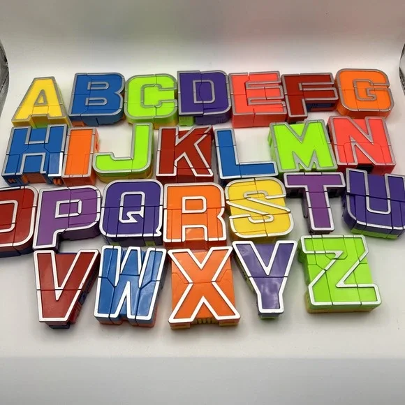 Alphabet  Robot Complete Set of 26 Transforming Robots Alphabet Letters W/Case