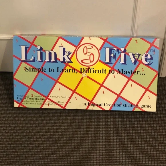 LINK FIVE LOGIC & STRATEGY BOARD GAME - NEVER OPENED