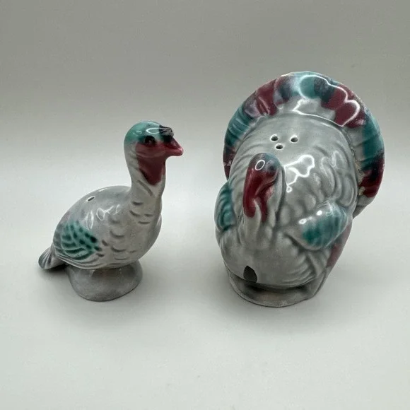 Vintage 60s Turkey Salt & Pepper Shakers Tom‎ Hen Couple Thanksgiving Fall AS IS