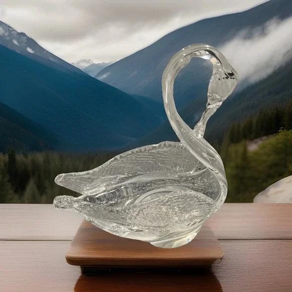 Vintage Cavan Ireland Crystal Swan candy‎ dish