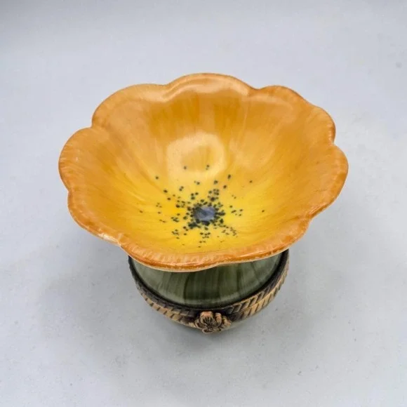 Vintage Westmore Porcelain Yellow Flower Trinket Box With Brass Hinge #375