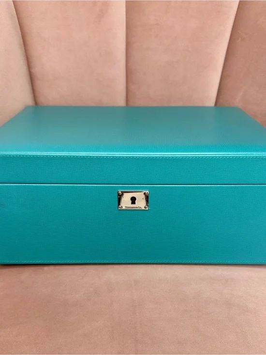 Tiffany & Co. teal jewelry box with metal lock plate