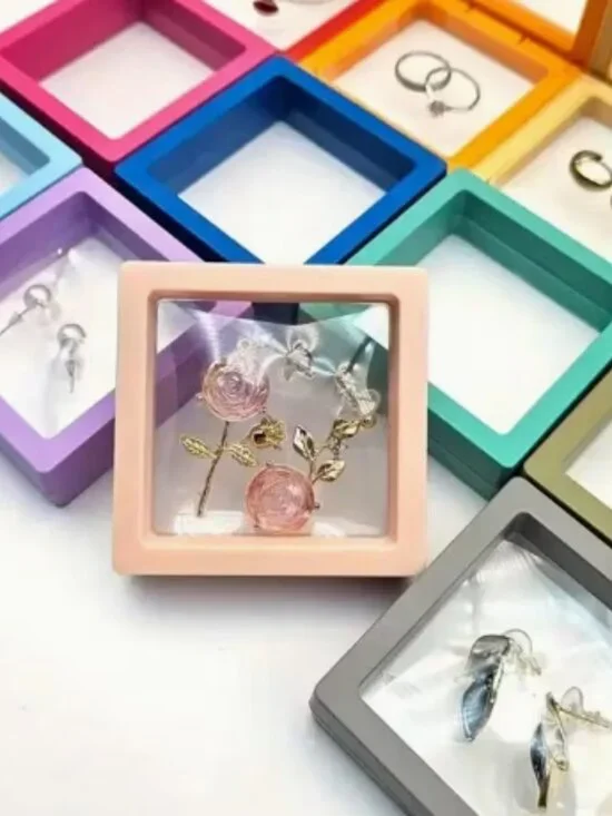 Set of 4 Amazing Floating Boxes