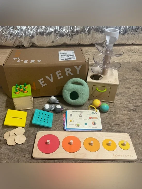 LOVEVERY Babbler Play Kit