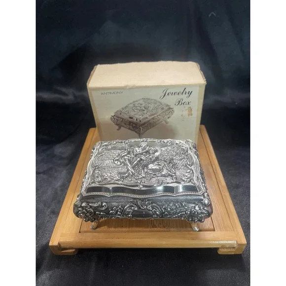 Vintage Antimony Jewelry Box Japan S.S. Kresge‎ Silver Tone Ornate Red Velvet
