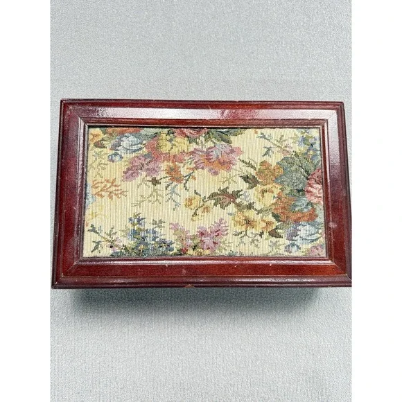 Jewelry Box Wooden Vintage w/Floral Tapestry Top