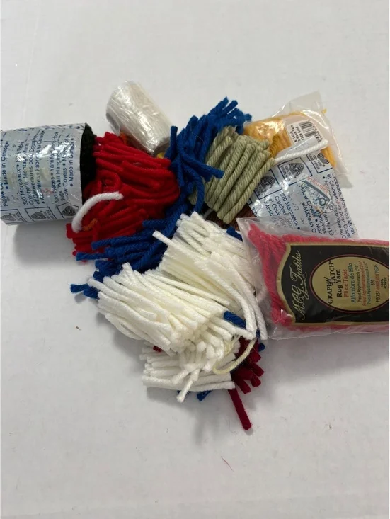 Latch hook yarn