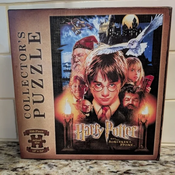 Harry Potter Collector's 550 Piece Puzzle 18 x 24 Sorcerer's Stone Complete