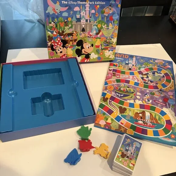 Candyland The Disney Theme Park Edition Board Game 2020 Hasbro COMPLETE
