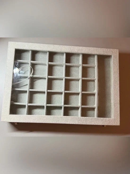 Plush Jewelry Storage Tray Organizer in Light Gray