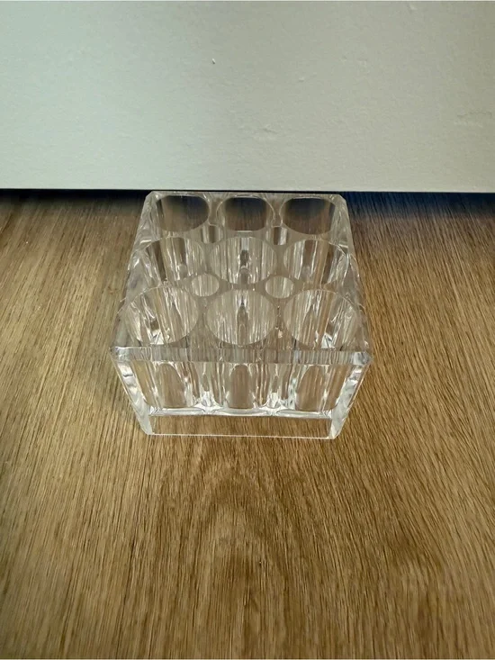 Never Used Container Store Clear Acrylic 9-Slot Lipstick/Lip Gloss Organizer