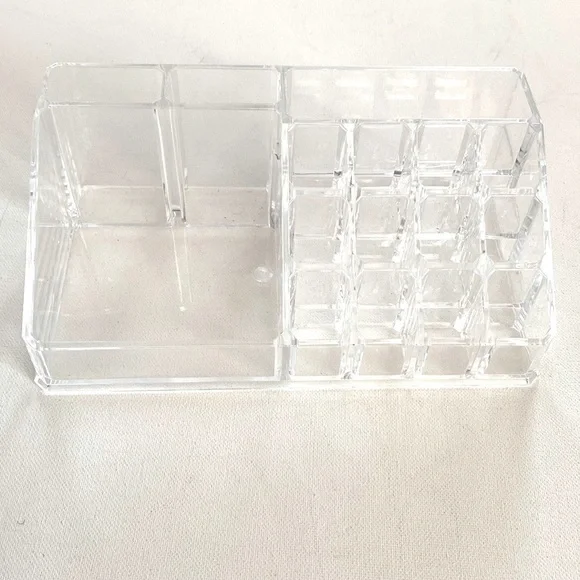 Acrylic‎ clear makeup storage container