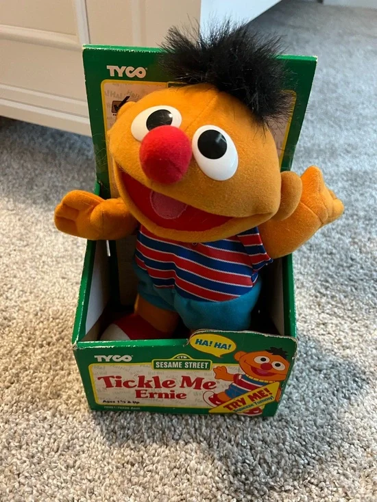 Tyco Tickle Me Ernie Plush. Vintage 1996. New In Box.