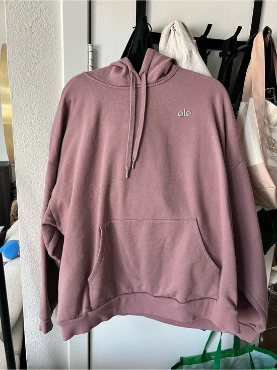 ALO Yoga Mauve Pullover Hoodie with Drawstrings