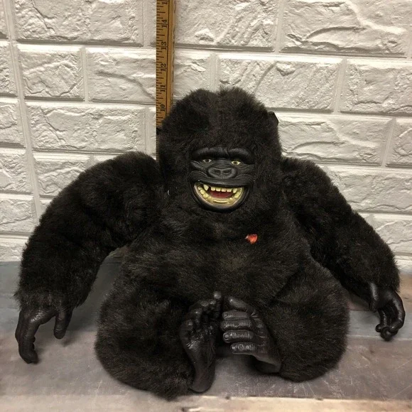 RARE HTF Universal‎ Studios 1980s King Kong 18