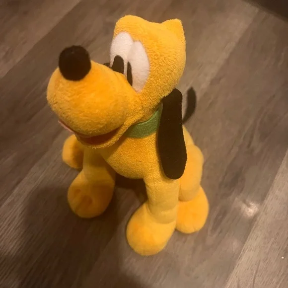 Disney Pluto Dog Plush Stuffed Animal Kids Toy Sit-up Style 8” Green Collar