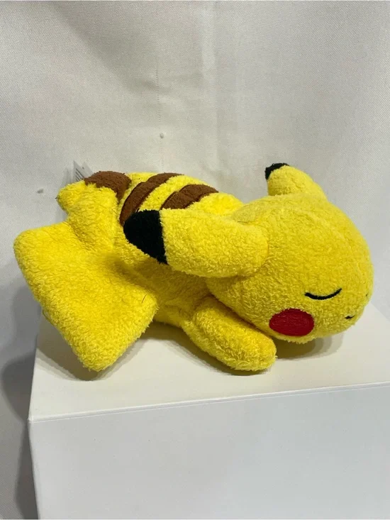 6” Sleeping Pikachu Pokemon Plush Great Condition