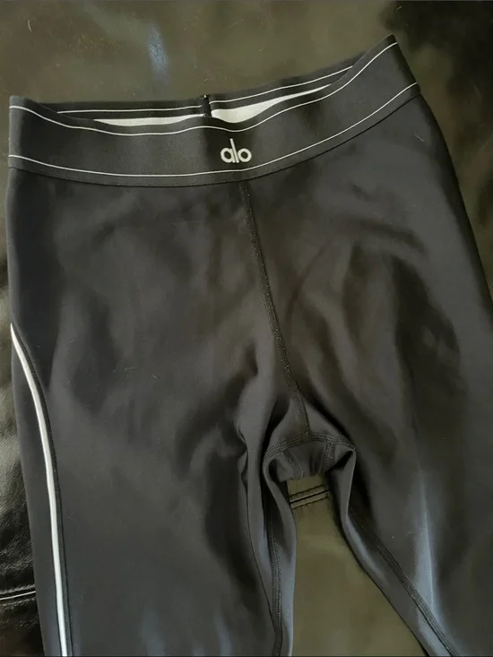 Alo Airlift High Waist Leggings