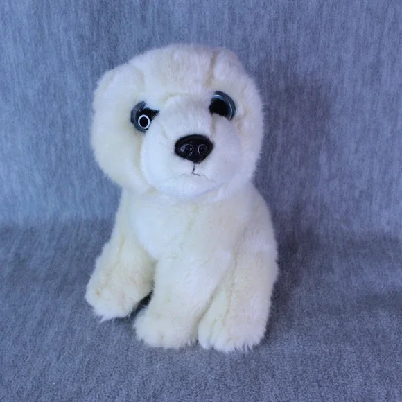 POLAR BEAR Sitting 8