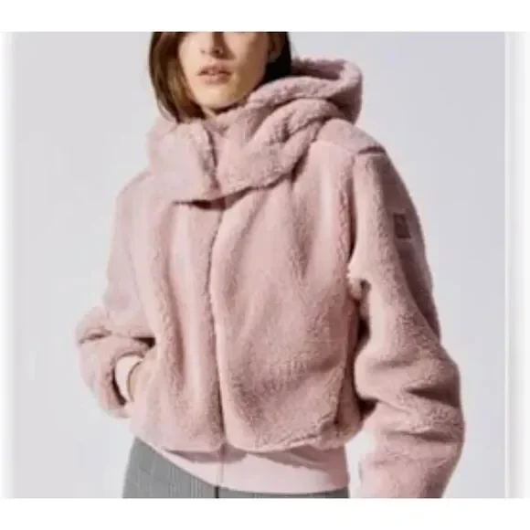 Alo Yoga Foxy Sherpa Jacket Pink Rosewood Zip Up Removable Hood Size Small