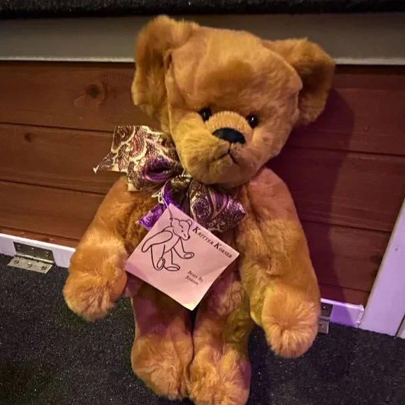 Vintage 1988 Kritter Korner Artist Teddy Bear 