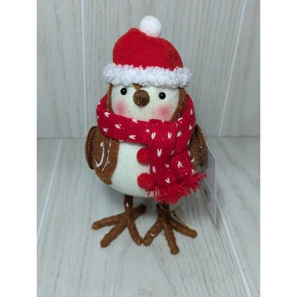 Wondershop Featherly Friends Snap Brown‎ Bird Figure red hat scarf 2023 Xmas