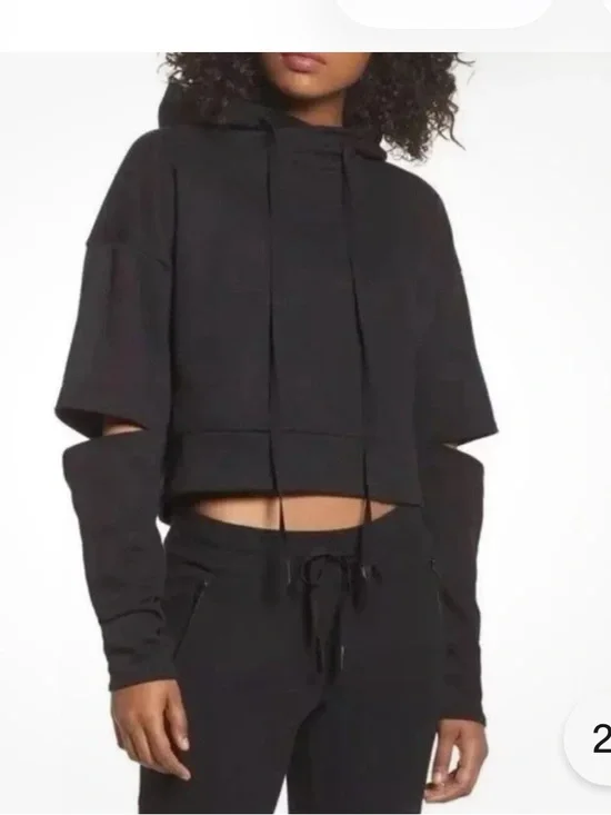 Alo Yoga Cropped Hoodie Black Peak Elbow Sleeves Activewear