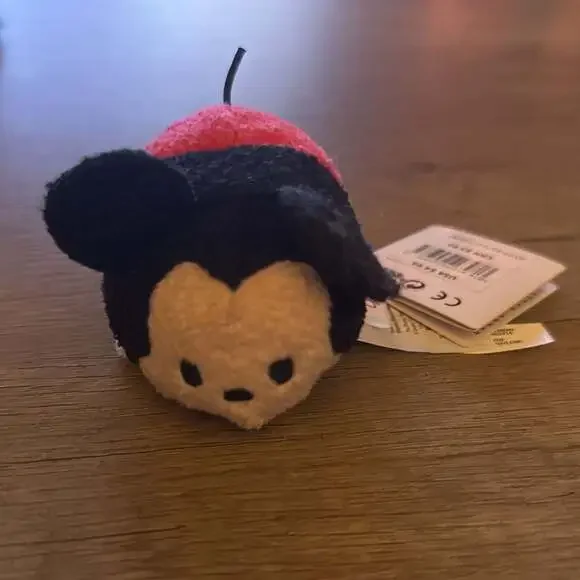 Disney Tsum Tsum Mickey Mouse‎ Plush Stuffed Animal Mini 3.5