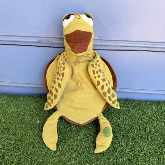 Disney Store Finding Nemo Crush Sea Turtle Plush Stuffed Animal 17 Inch Toy