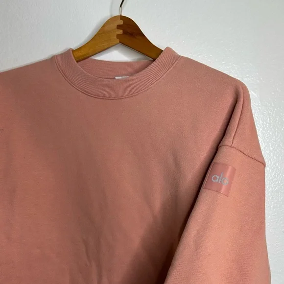 ALO Yoga Rose Pink Crewneck Sweatshirt