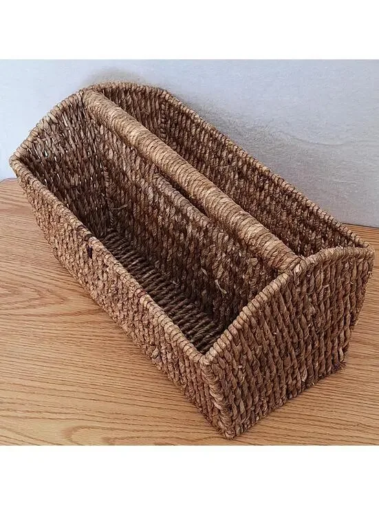 Vintage Boho Seagrass Wicker Magazine Rack Caddy Woven Handled Floor Basket EUC