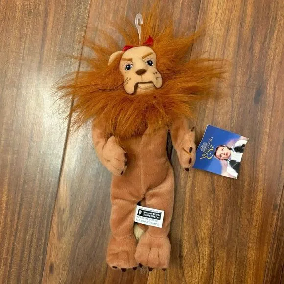 Wizard of Oz Cowardly Lion vintage 1998 Warner Bros. 60th Anniversary Plush NWT