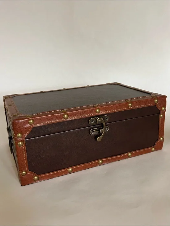 Brown Faux Leather Nail Head Storage Hinged Box Chest Trunk Swing Clasp Man Cave
