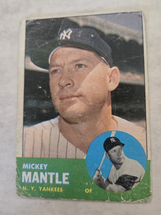 1963 Topps Mickey Mantle Card - Yellow, Black, White