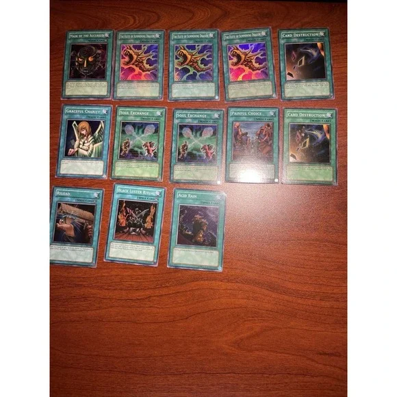 Yugioh Trap Card Holo Bundle 13‎ Cards