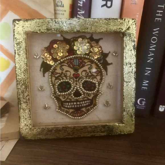 Beaded Sugar Skull Day of the Dead coaster tray wall decor Set