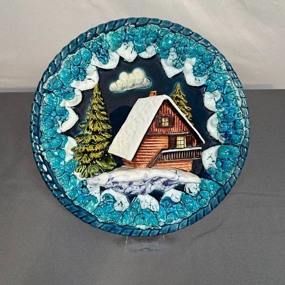 Vintage 3D Ceramic Cabin Winter Scene‎ Wall Plate Decorative Collectible Art