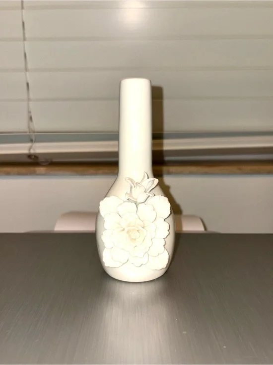 Zay White porcelain Bud Vase with Raised Floral Accent