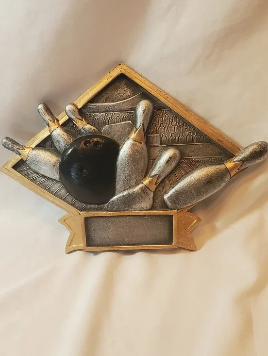 Bowling Strike Resin Trophy Plaque in Metallic Silver & Gold Wall Hanging