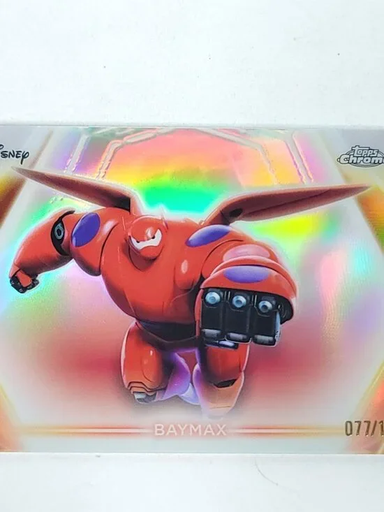 Baymax Topps 2026 Disney Neon Holo Chrome Refractor Limited 077/199 CNE
