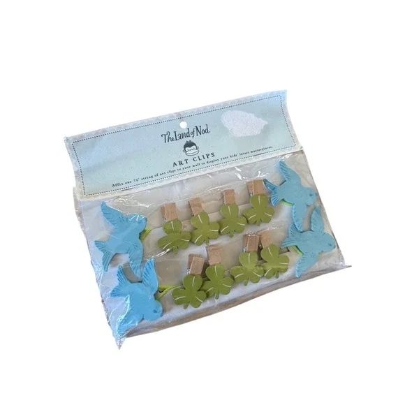New‎ sealed Art Photo Clip Crate Barrel Kid Land Nod Shamrock & birds 72