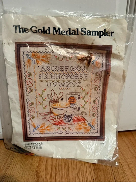 New Rare Vintage 1970s Gold Medal Flour Needlepoint Kit