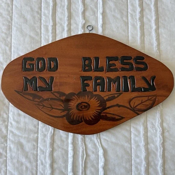 VTG‎ Wood Sign  