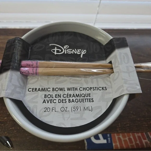Disney Aristocats Marie Ceramic Bowl with Chopsticks‎ 20oz Pink Bow New
