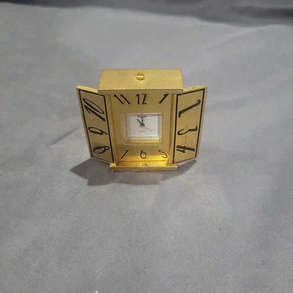 Vintage Miniature Novelty Elgin Art Deco Clock Paperweight Movement