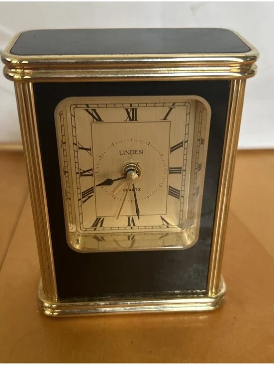 Vintage Linden Quartz Mantle Clock