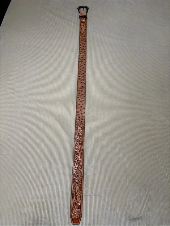 Hand-Tooled Brown Leather Men's Belt with Floral Pattern