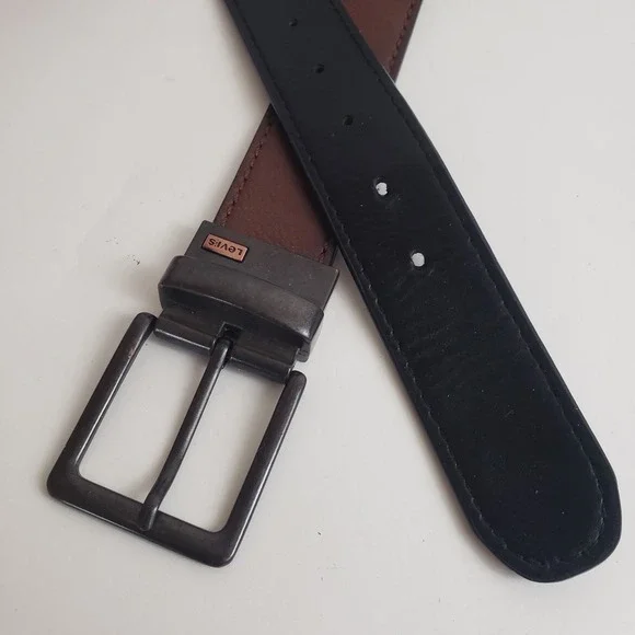 Levi's Men's Reversible Faux Leather‎ Belt Brown/Black Size S (30-32) 1.5