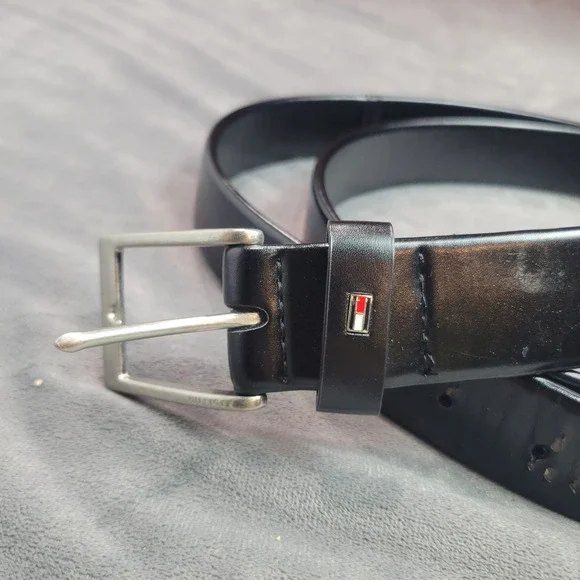 Tommy‎ Hilfiger Mens Black Synthetic Leather Dress Belt Silver Buckle Size 54-56